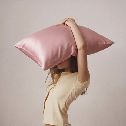 Pink pure mulberry silk pillowcase for smoother hair and skin